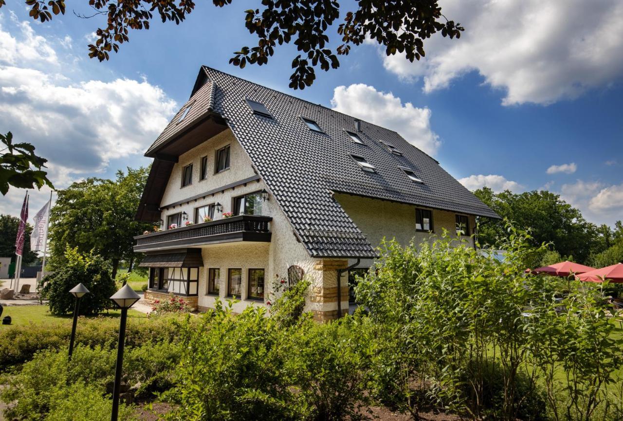 Deeke'S Quellenhof Hotel Lubbecke Exterior photo